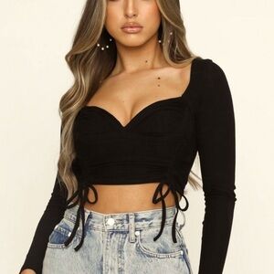 Elegant Black Long Sleeve Crop Top